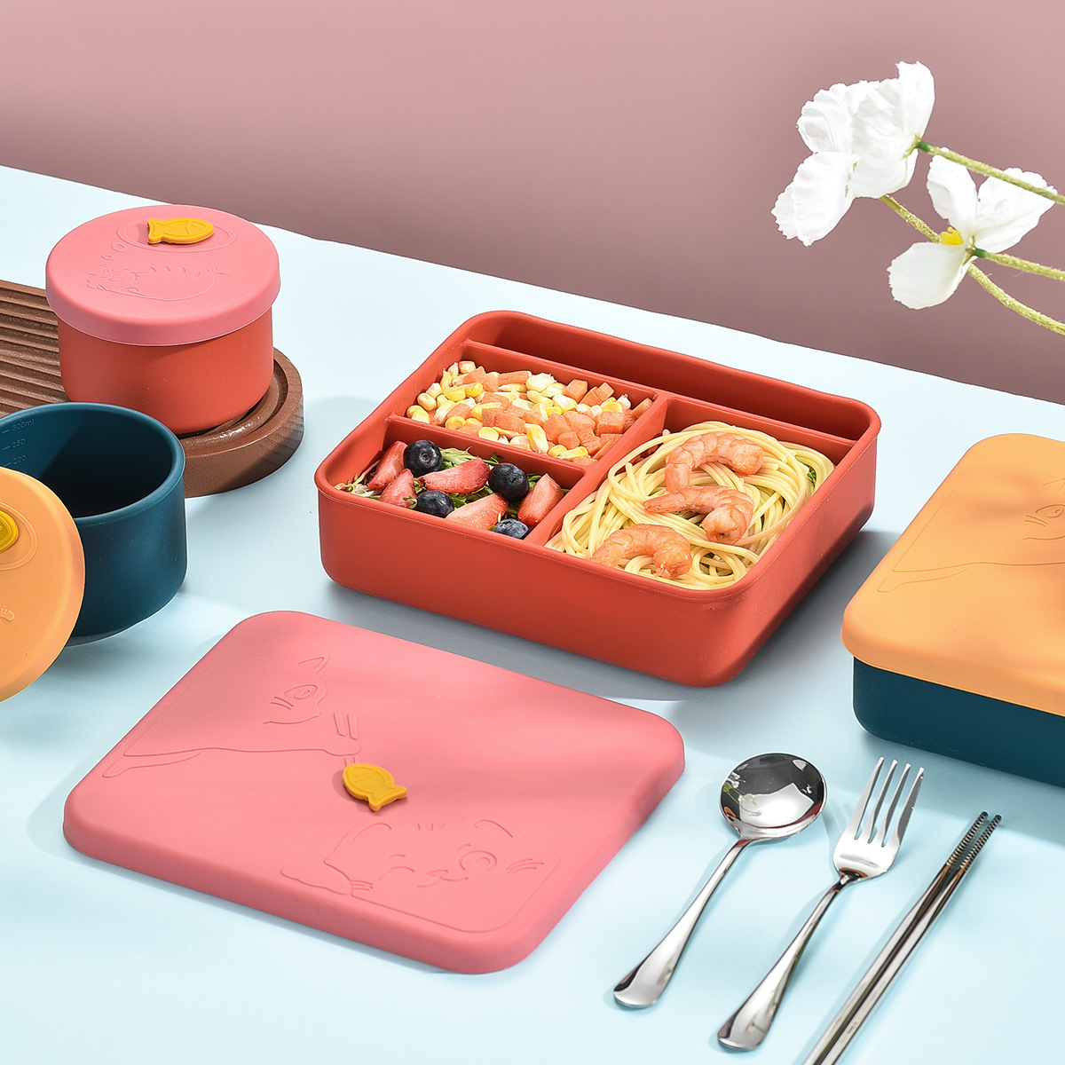 Silicone Bento Lunch Box – Leakproof, Microwave Safe Divided Food Container for Kids and Adults