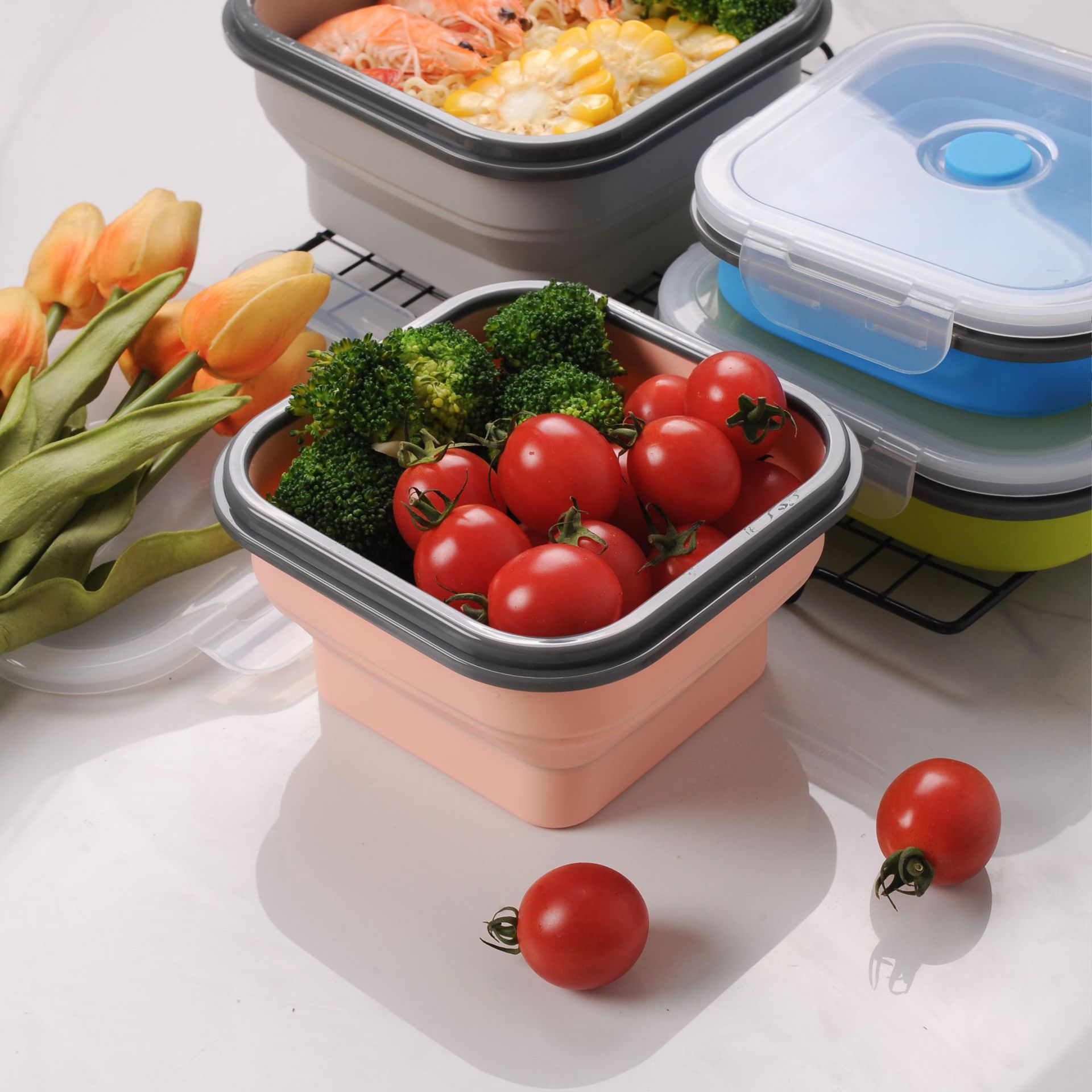 Collapsible Silicone Food Storage Container – BPA-Free Stackable Lunch Box with Airtight Lid – Microwave & Freezer Safe