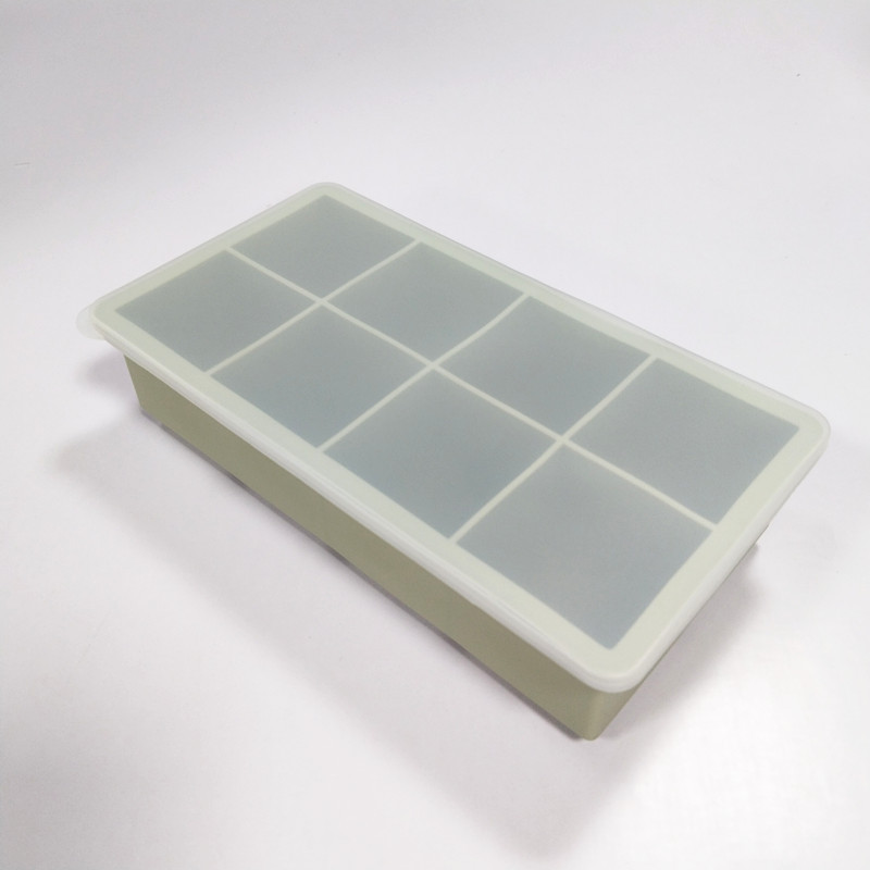 Large Square Silicone Ice Cube Tray – 8 Grid BPA-Free Mould for Whiskey, Cocktails & More