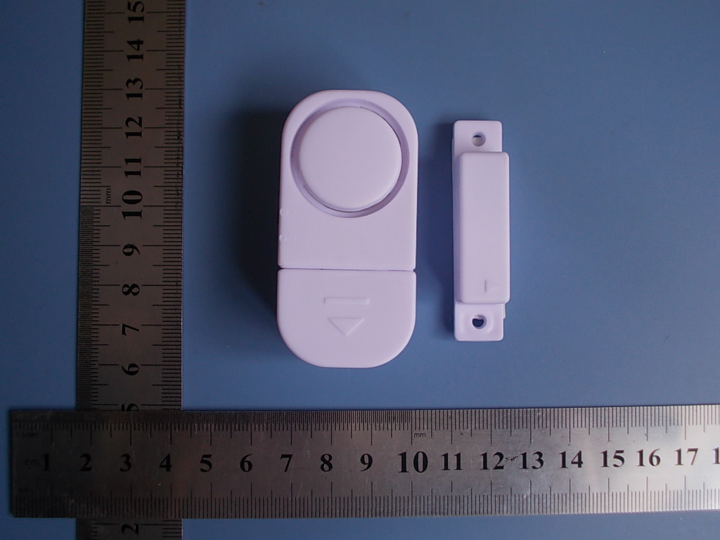 Magnetic Door and Window Alarm – 120dB Entry Alert Sensor with ON/OFF Switch