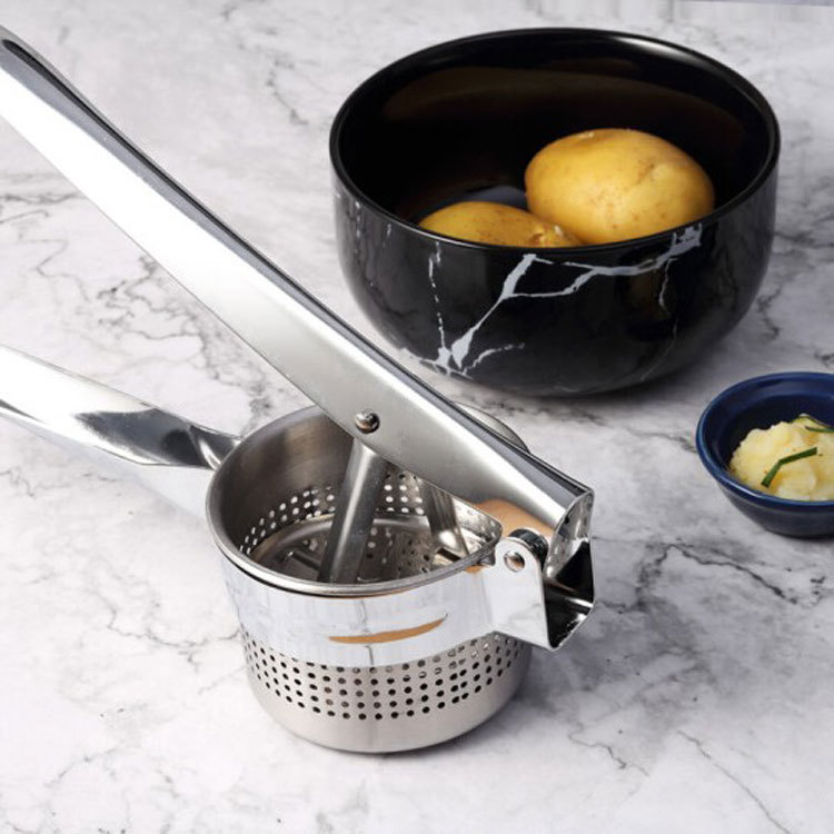 Heavy Duty Stainless Steel Manual Juicer & Potato Ricer – Multipurpose Fruit & Vegetable Press