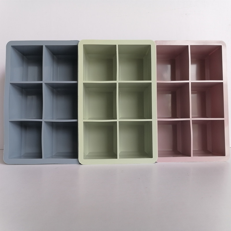 Large Square Silicone Ice Cube Tray – 8 Grid BPA-Free Mould for Whiskey, Cocktails & More