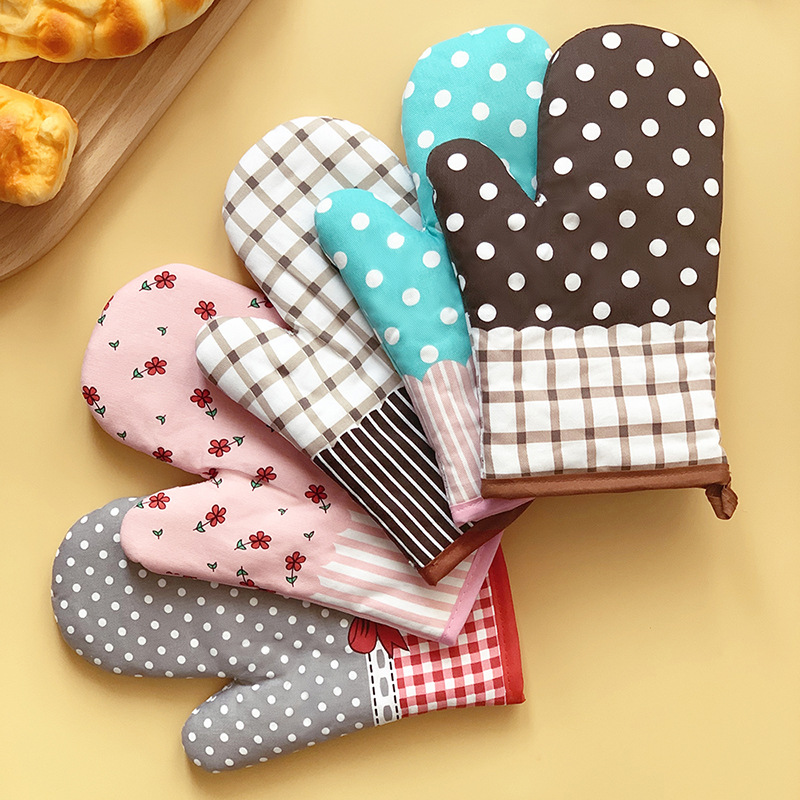 Cotton Oven Mitts – Heat Resistant Quilted Kitchen Gloves for Baking, Cooking & Microwave Use