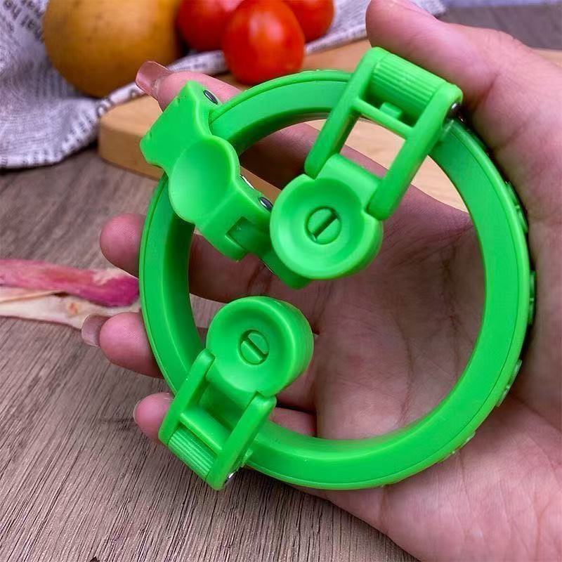 Manual Apple Peeler Tool – Rotating Fruit Peeler with Adjustable Blade – Handheld Kitchen Peeling Gadget