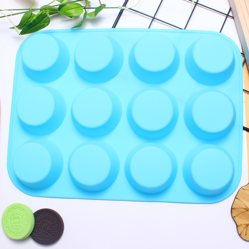 12-Cavity Silicone Muffin and Cupcake Baking Tray – Nonstick, Heat-Resistant Bakeware Set