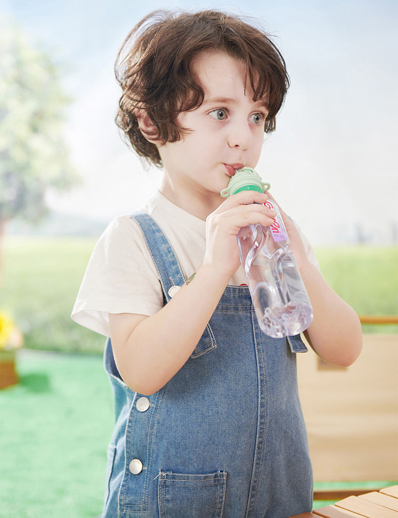 Cute Cartoon Silicone Straw Lid – Leakproof Drink Cover for Baby & Toddler Bottles