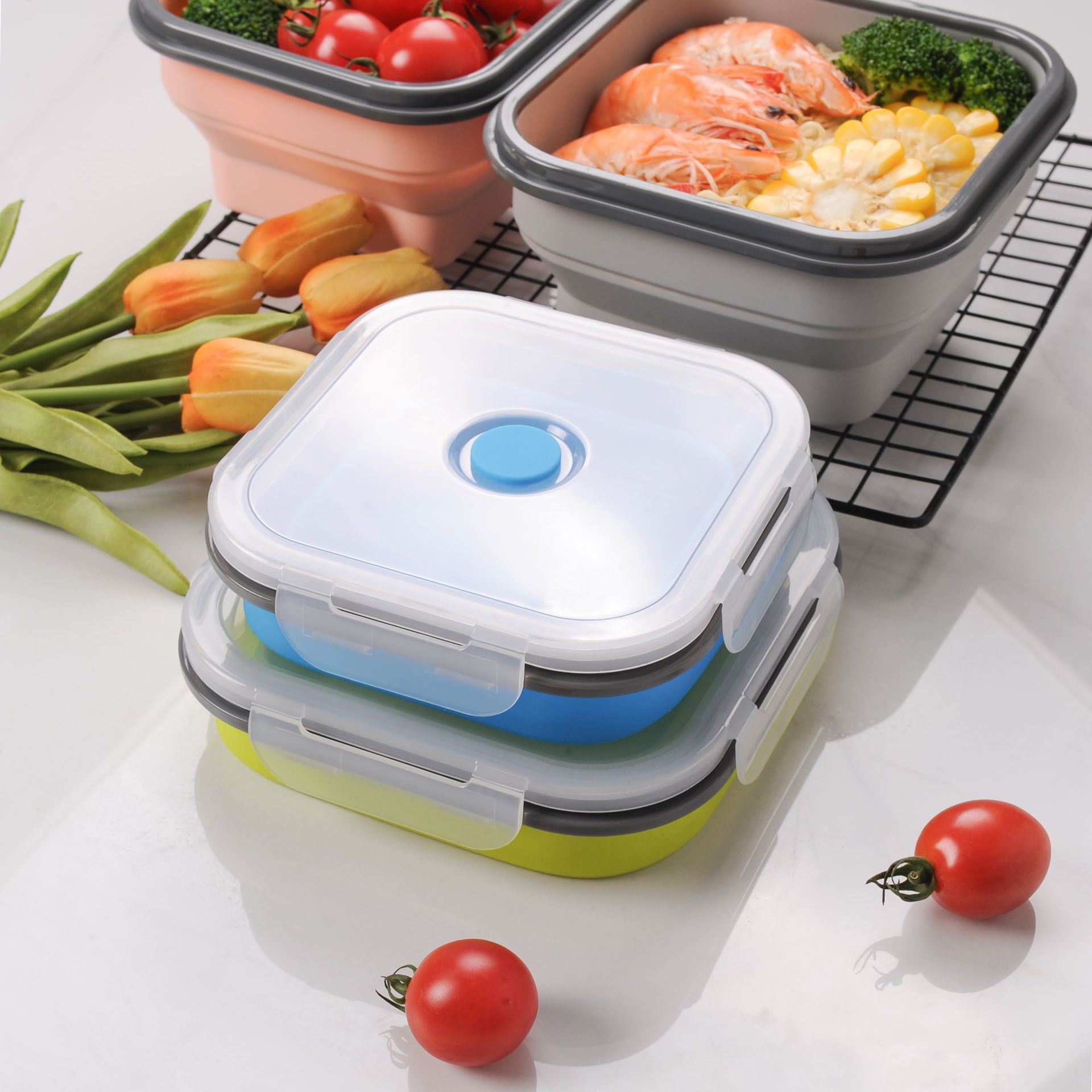 Collapsible Silicone Food Storage Container – BPA-Free Stackable Lunch Box with Airtight Lid – Microwave & Freezer Safe